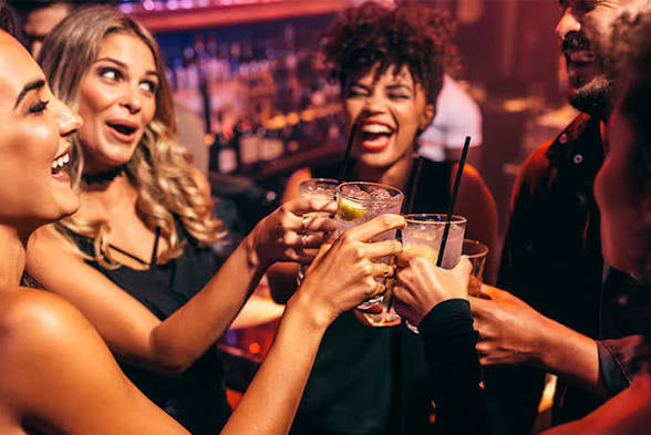 Livraison d’alcool dans les Hautes-Alpes (05) en 15 à 30 minutes – SOS 24 Apéro disponible 24h/24 et 7j/7